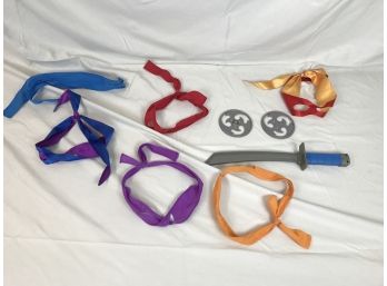 Teenage Mutant Ninja Turtles Place At Costume Masks With Plastic Sword & Throwing Star Circles