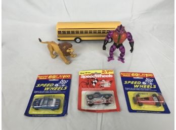 Cool Vintage Grab Bag Light Featuring Original 1980s He-man He Tung Lashor Action Figure, Bus Bank & More!