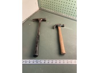 2 Hammers