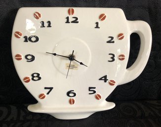 Vintage Coffee Bean Mug Clock