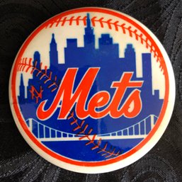 Vintage NY Mets Button Pin