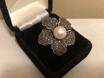 Sterling Silver CPJ Signed Marcasite Pearl Ring (12.2 Grams)