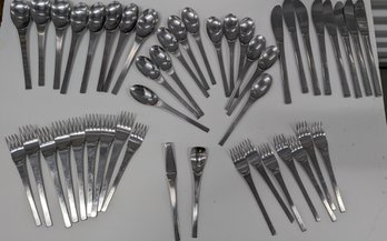 Flatware - Oxford Hall Stainless Japan