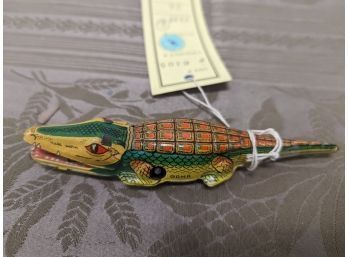 Vintage Alligator Toy