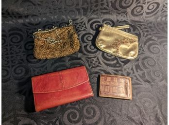 Four Piece Lot Of Woman's Accessories