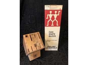 Henckels Oak Knife Block - BRAND NEW!