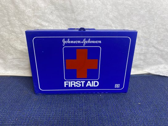 Johnson And Johnson Metal First Aid Kit