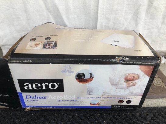 Aero Deluxe Twin Air Mattress- Brand New