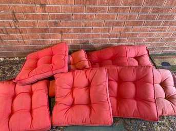 8 Red Cushions