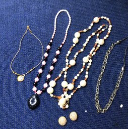 4 Necklaces & 1 Pr Clip On Earrings