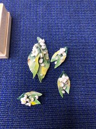2 Pins & Clip Ons - Green Leaves