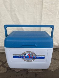 Rubbermaid Yacht Club Cooler