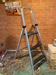 Homestead Step Ladder