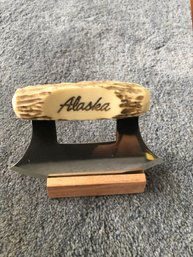 Alaska Knife And Stand