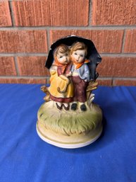 Vintage Ceramic Boy And Girl