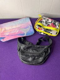 Black Fanny And 2 Toiletries Bags