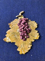 Grapes On A Leaf Plate - 14.5