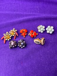 Vintage Bundle Of Jewelry - Clip On Earrings