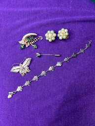 Vintage Bundle Of Jewelry - Bracelet, Pins. Clip Ons