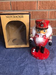 Small Nutcracker