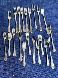 Mixed Bundle Of Small Forks