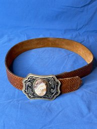 Beige Stone Buckle With Leather Belt