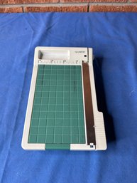 Tiny Paper Cutter