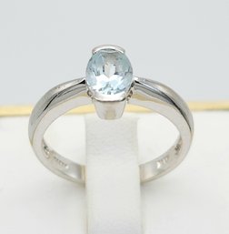 14k White Gold Oval Aquamarine Ring Sz 6.5