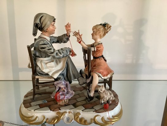 Capodimonte Figurine Lady And Girl  Winding The Yarn