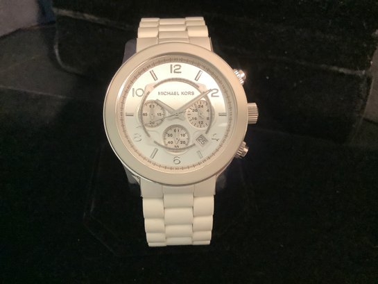 Michael Kors Stainless Steel Ladies Watch With Crystal Bezel