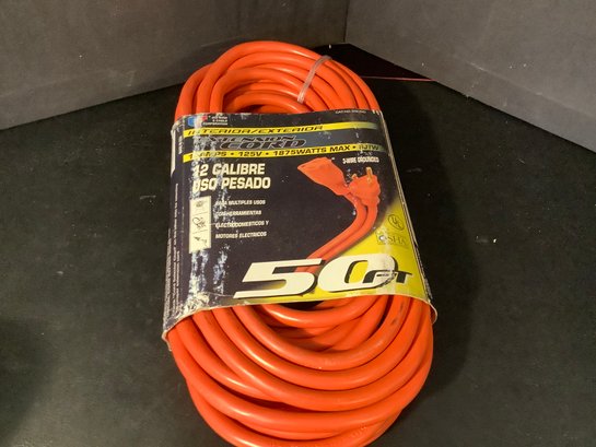 NEW-INTERIOR/EXTERIOR  12. GUAGE 50 FT. EXTENSION CORD