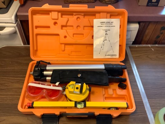 Johnson Level & Tool  Laser Level Kit