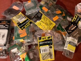 Big, Big Lot Of Fishing Line Swivels & Snaps