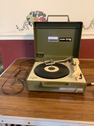 Vintage GE Record Player