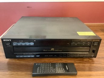 Sony 5 Disc Loading System With Remote