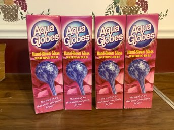 New-Aqua Globes