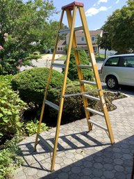 8 Foot Fiberglass Step Ladder