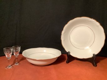 Serving Dishes With Apertif Glasses