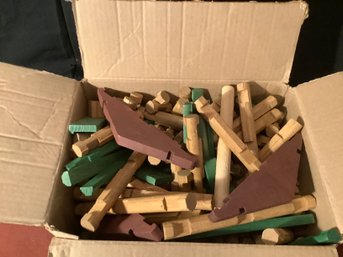 Box Full Of Lincoln Logs