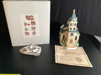 Lefton Collectible Colonial Village - The First Church