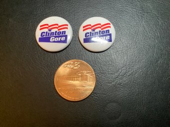 Clinton Gore Button And Philadelphia Mint Coin