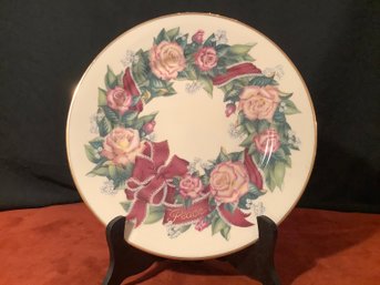 Lenox Collector Christmas Plate ***** In Box