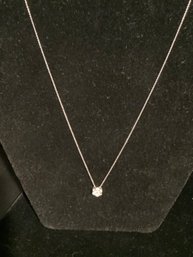 14 Kt White Gold Pendant & Chain