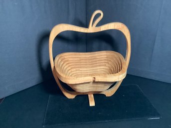 Folding Wood Fruit Bowl