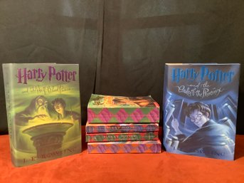 HARRY POTTER HARDCOVER & SOFTCOVER BOOKS