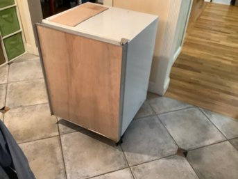 Sub Zero Under Counter Refrigerator