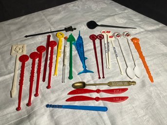 TWA, PanAm, Steves Pier And More Swizzle Cocktail Sticks