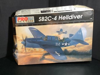 Model Military Airplanes Pro Modeler