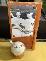Mickey Mantle Signed  Baseball