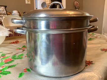STEAMER POT WITH LID
